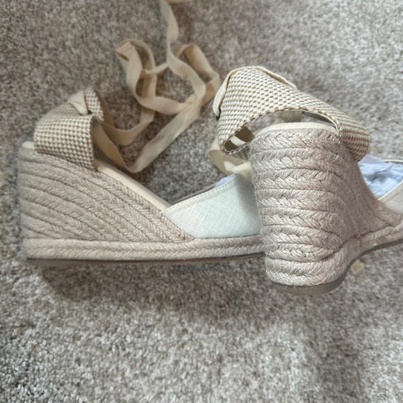 Summer espadrilles - Picture 3 of 3